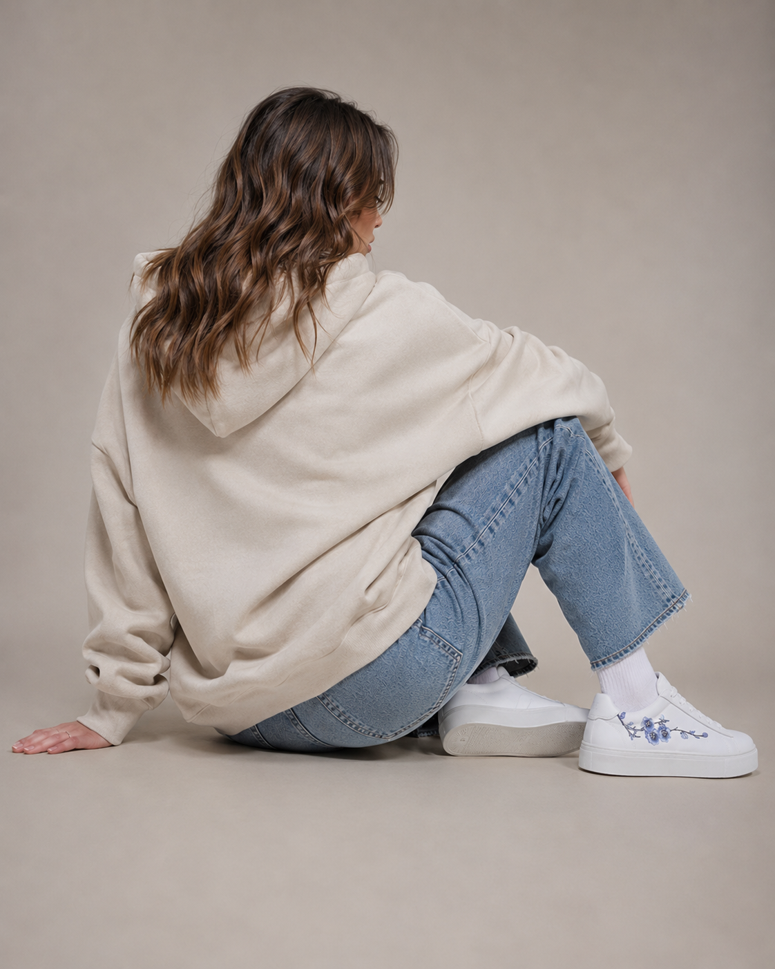 Women's Low Top Casual Sneakers – Minimalist Lace Up Everyday Fashion Walking Shoes