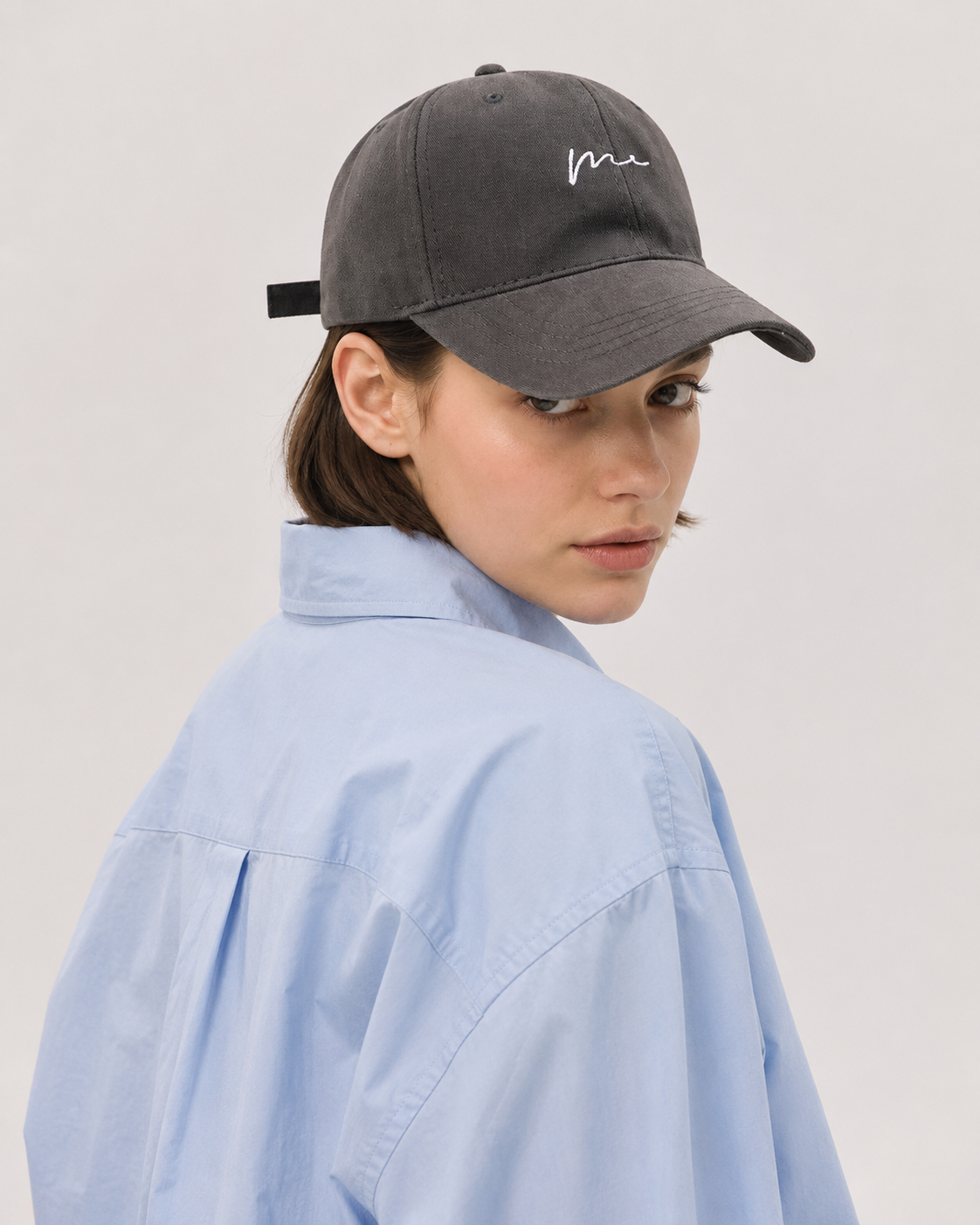 Minimalist Cotton Baseball Cap – Adjustable Dad Hat Casual Unisex Embroidered Everyday Cap